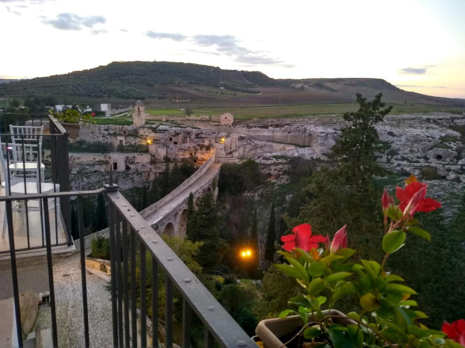 B&B Sul Ponte Гравина-ин-Пулья Экстерьер фото